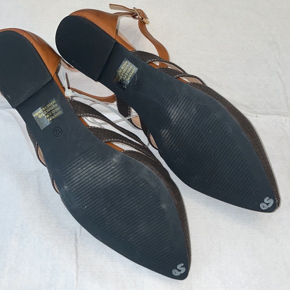 ModCloth TG 🔥Two Tone Brown Flats Size 12 - Picture 4 of 4